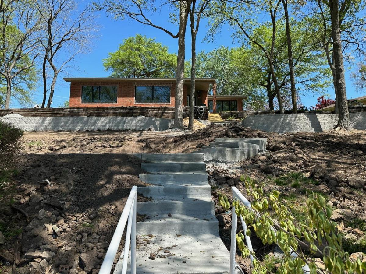 Newly Renovated 4B, 2.5 Bath Lakefront Home With South Grand Lake Views And Dock Vinita Exteriér fotografie