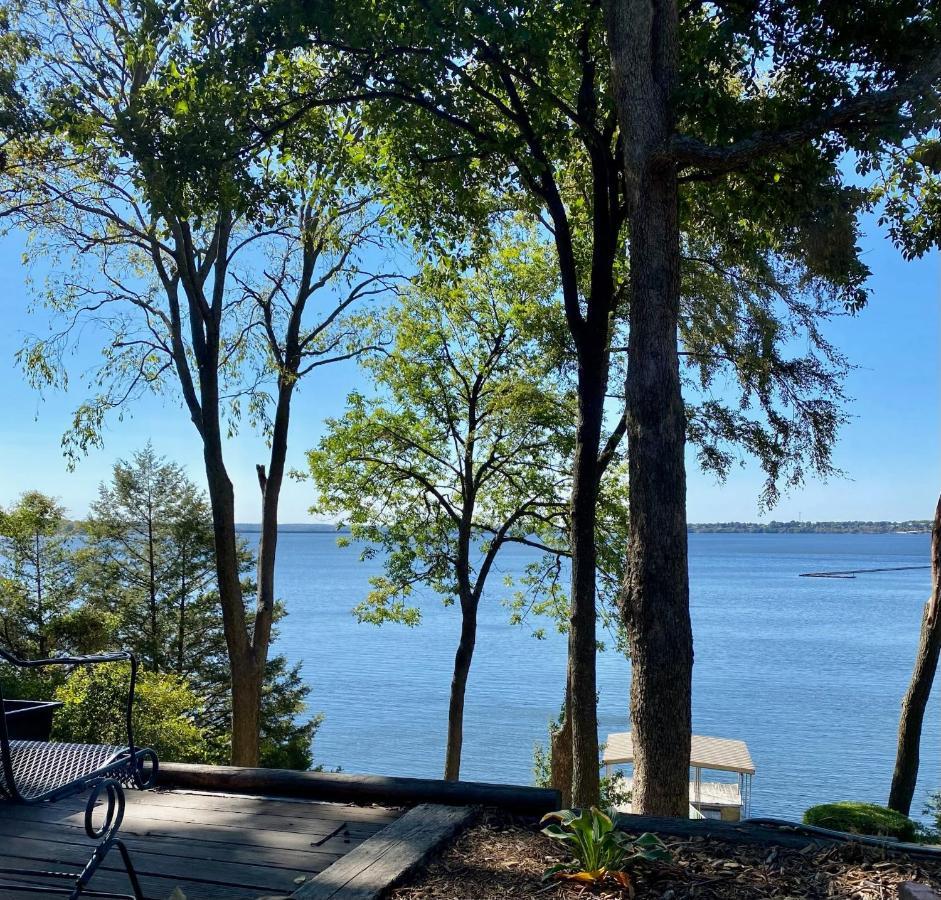 Newly Renovated 4B, 2.5 Bath Lakefront Home With South Grand Lake Views And Dock Vinita Exteriér fotografie