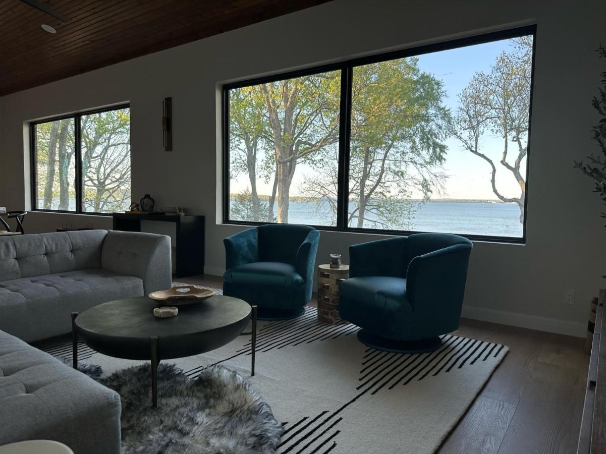 Newly Renovated 4B, 2.5 Bath Lakefront Home With South Grand Lake Views And Dock Vinita Exteriér fotografie