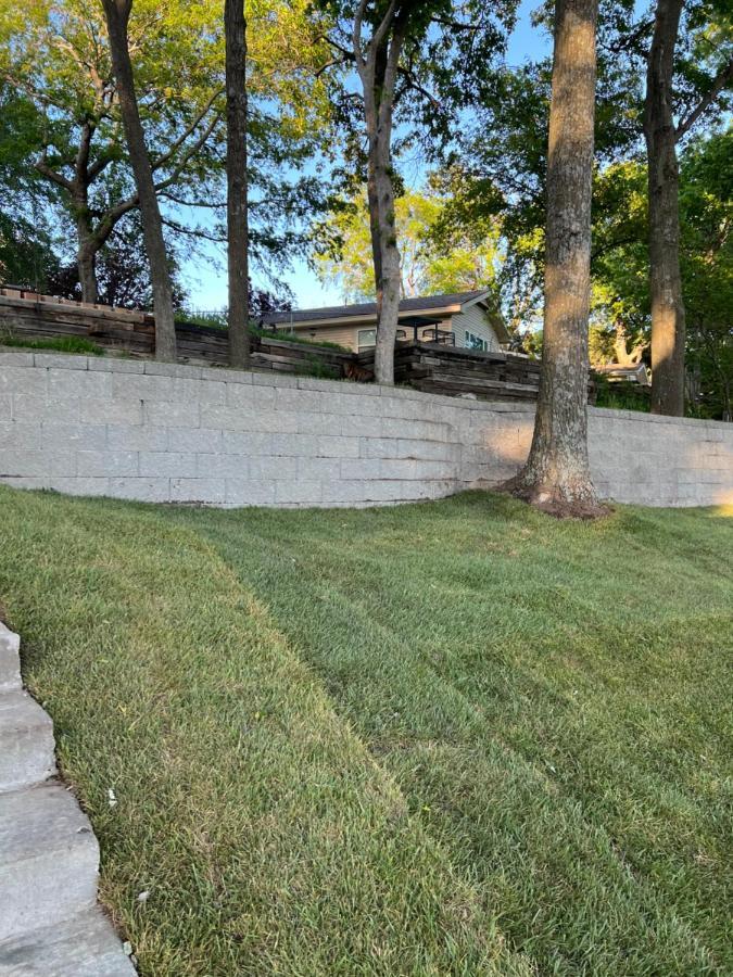 Newly Renovated 4B, 2.5 Bath Lakefront Home With South Grand Lake Views And Dock Vinita Exteriér fotografie